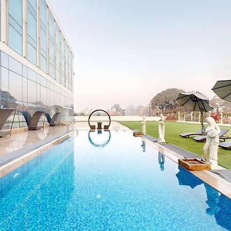Radisson Hotel Bareilly Airport Eksteriør billede