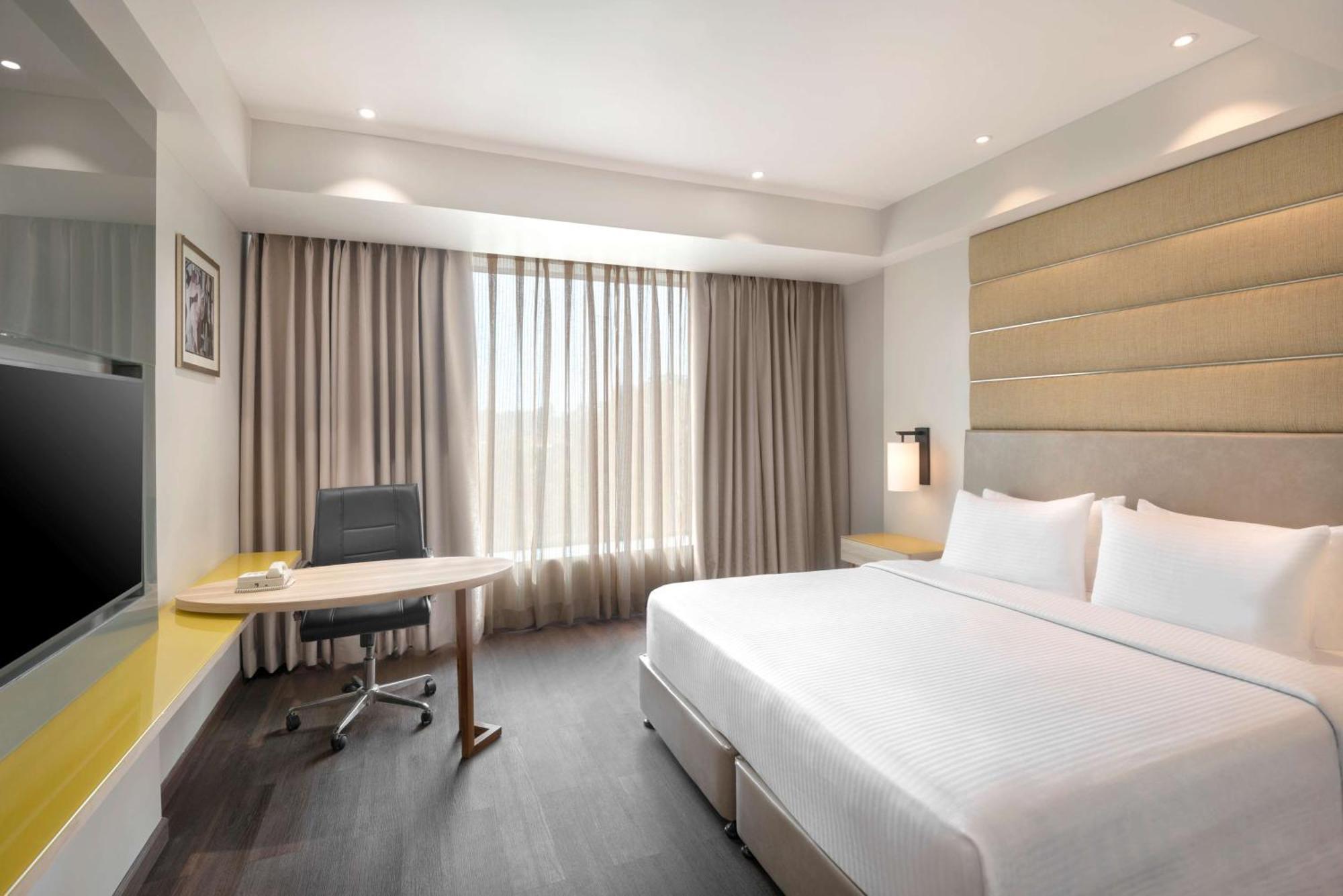 Radisson Hotel Bareilly Airport Eksteriør billede