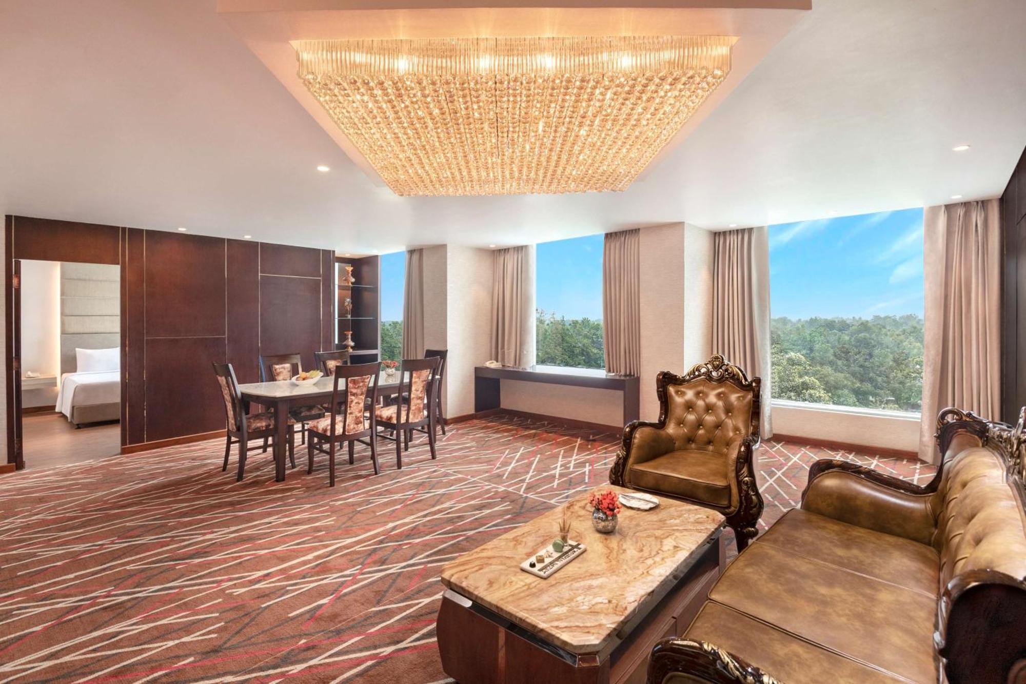 Radisson Hotel Bareilly Airport Eksteriør billede