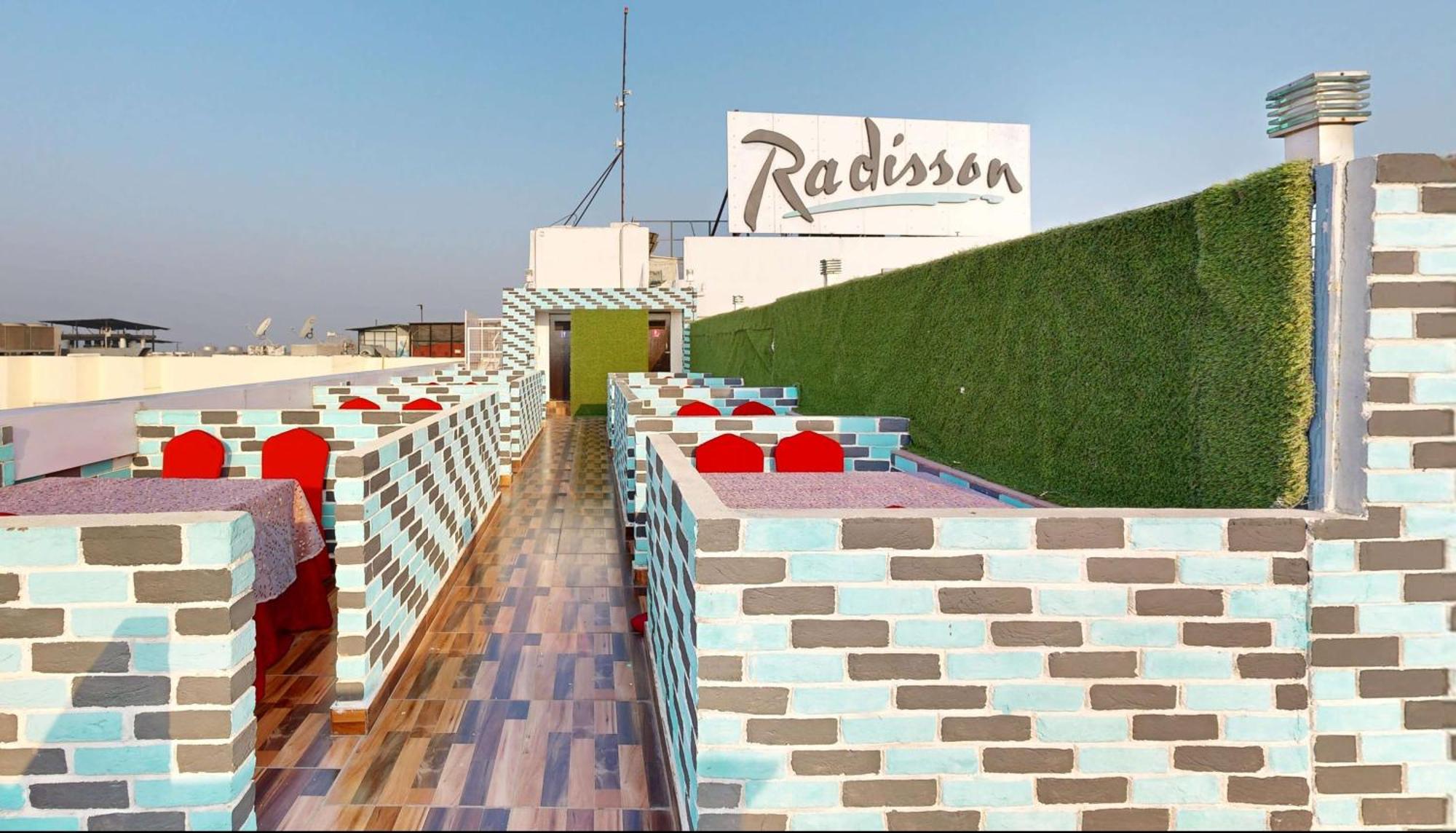 Radisson Hotel Bareilly Airport Eksteriør billede